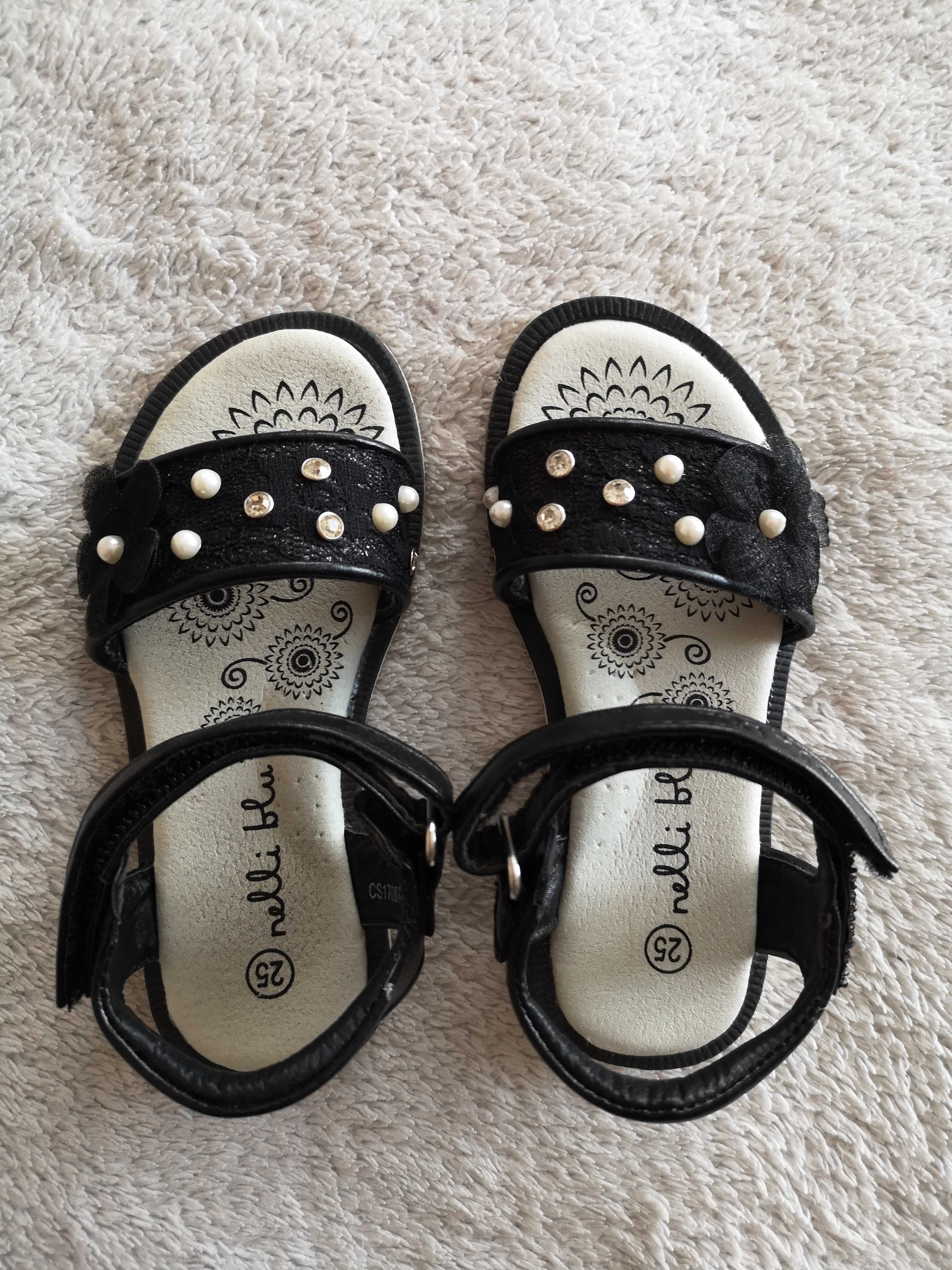 Nowe czarne eleganckie błyszczące buty sandały Nelli Blu 25
