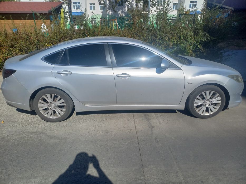 Mazda 6  2009,2.0газ-бензин