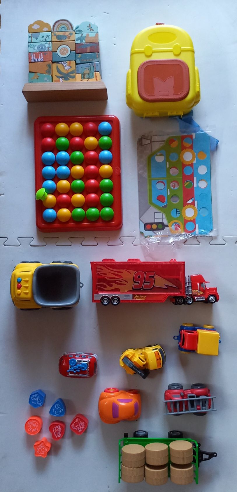 Zabawki i autka dla dzieci