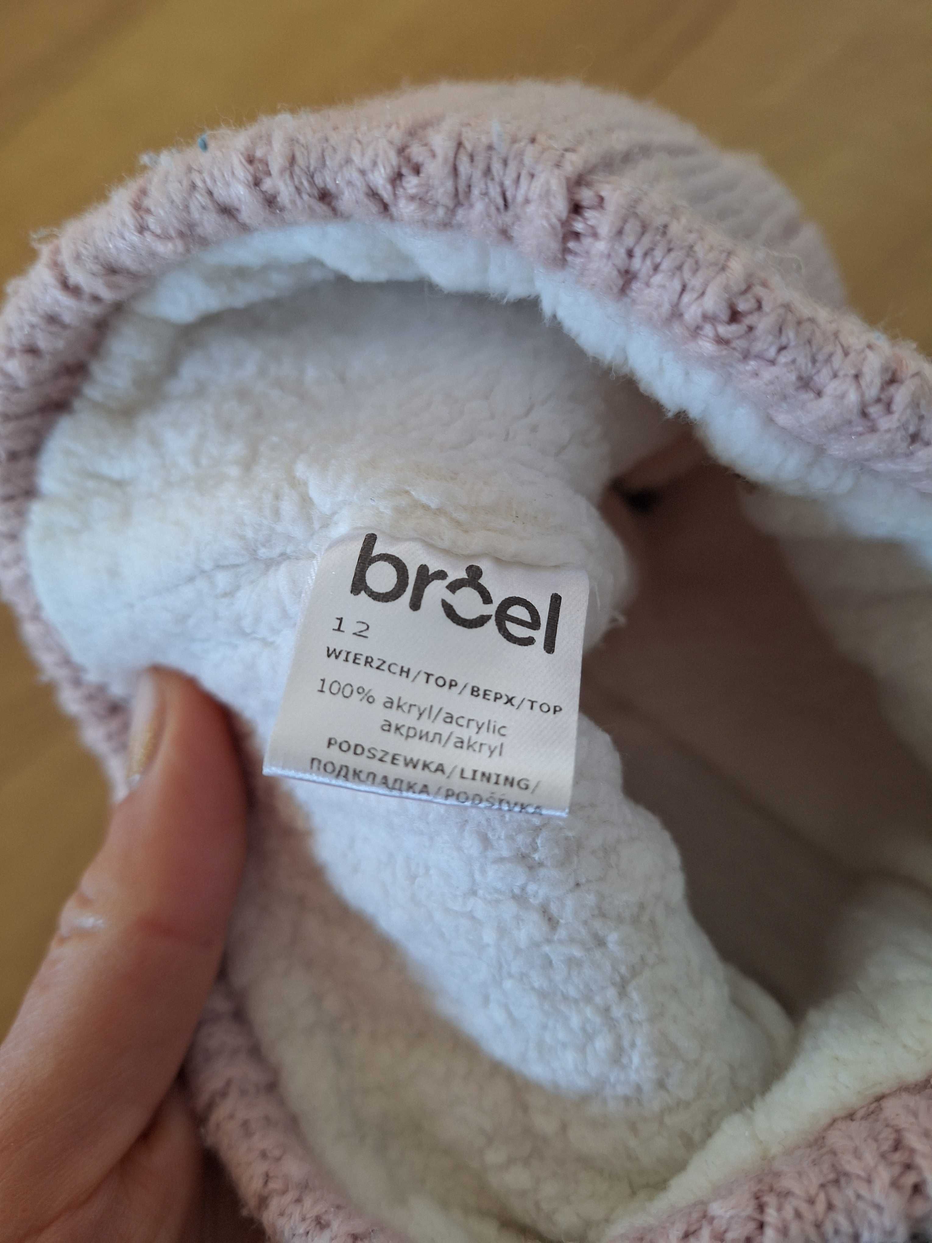 Czapka Broel rozmiar 47/49 i szal Broel