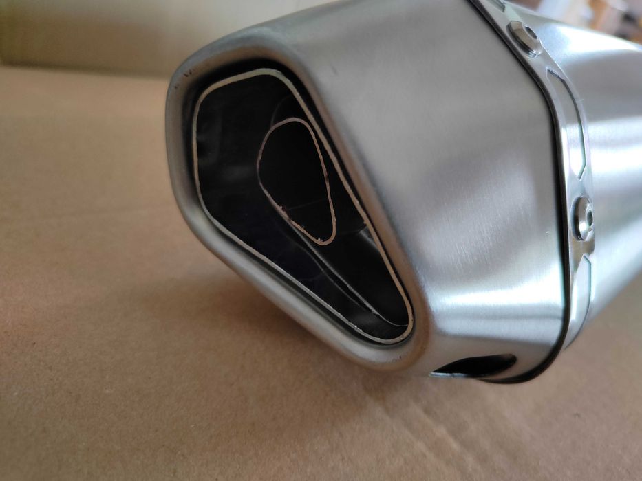 Wydech r1 r6 cbr cb zx z gsf gsxr 600/750/1000 KTM FZ1 FZ6 gsr xj r rr