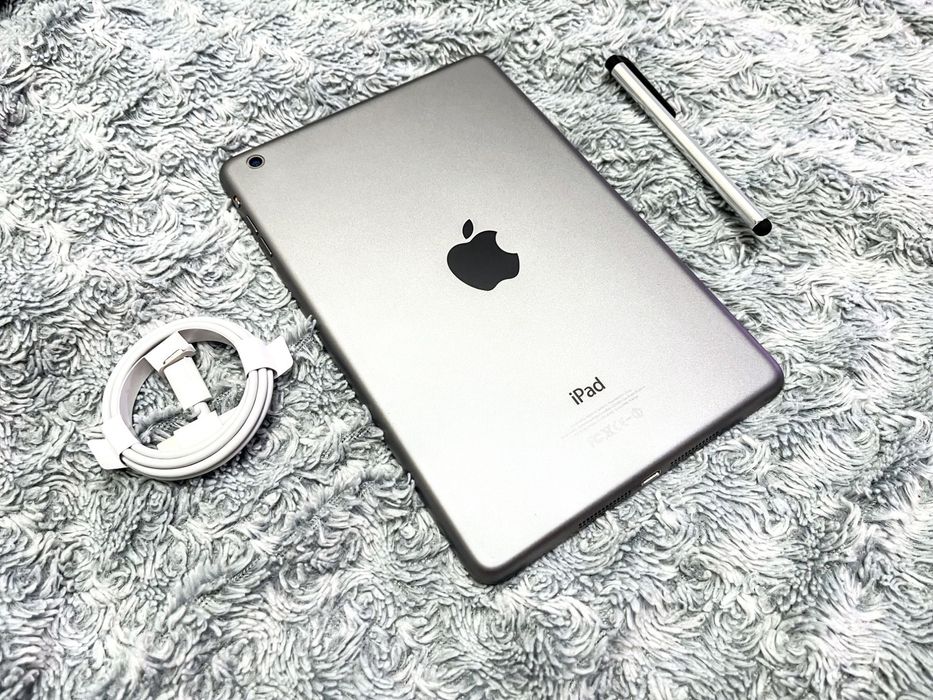 IPad Mini 1 (16 gb) wi-fi + стилус! A1432