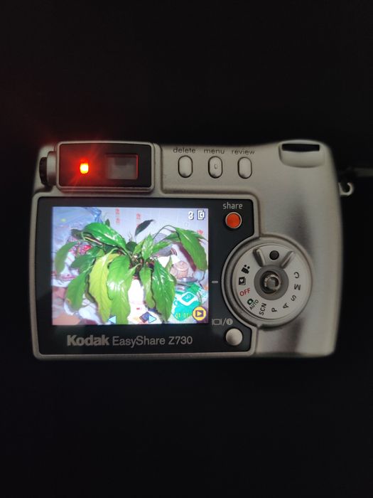 Kodak EasyShare Z730 Silver Вінтажна Мильниця фотоапарат фотокамера