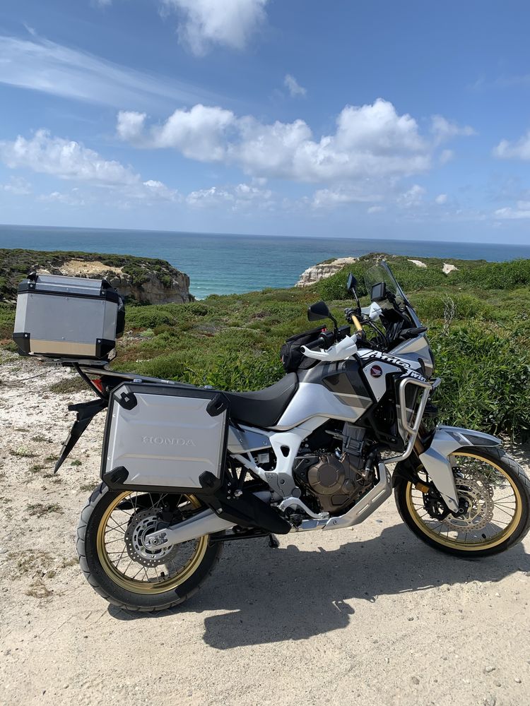 Honda Africa Twin Adventure - Big Tank