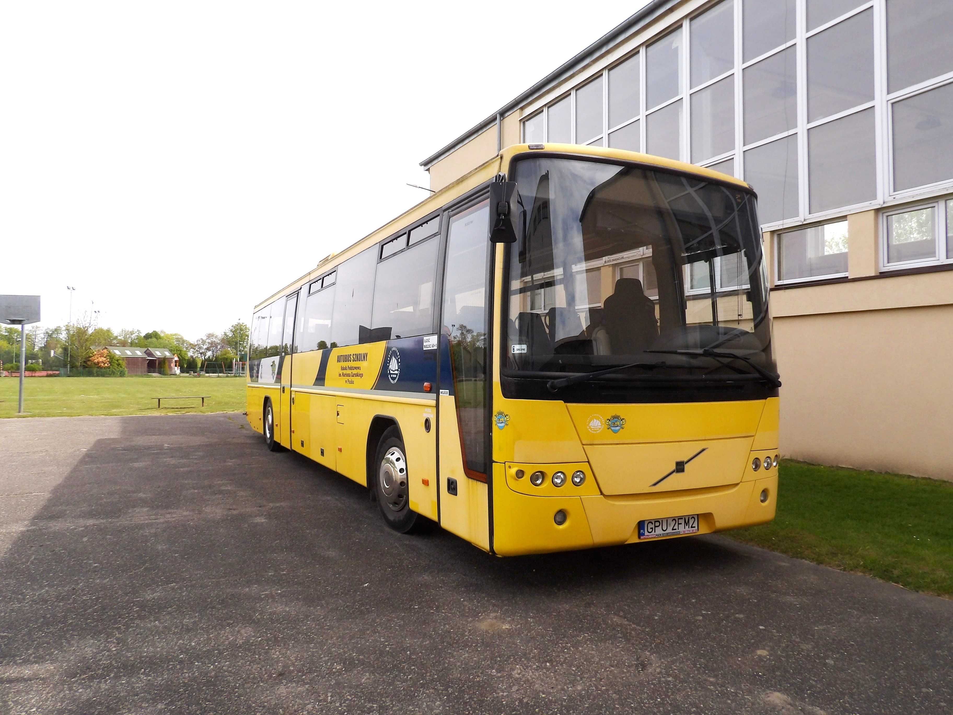 Autobus Volvo  8700