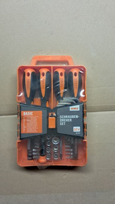 Zestaw wkrętaków i bitów 52 elementy