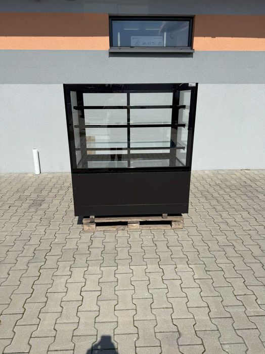 Lada chłodnicza , witryna cukiernicza Ellada 136cm