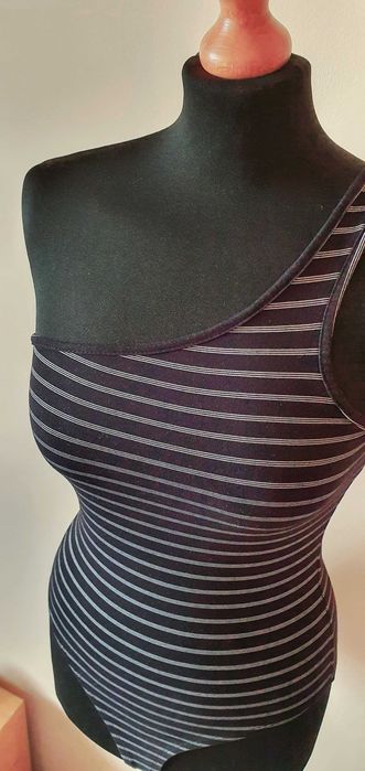 Primark świetne bawełniane body w czarno białe paski na jedno ramię xs