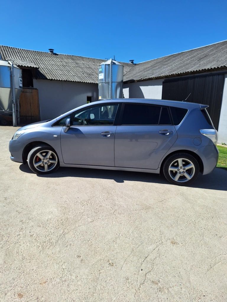 Toyota Verso 2.0 d4d Super stan! Zobacz! Zadzwoń !