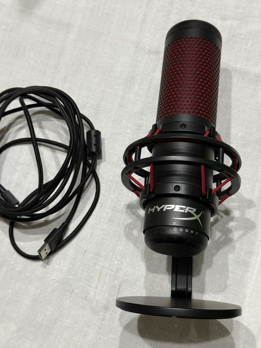 Microfone Gaming HYPERX Quadcast Standalone