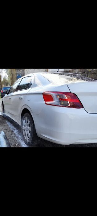 Пежо 301 2013 рідний пробіг