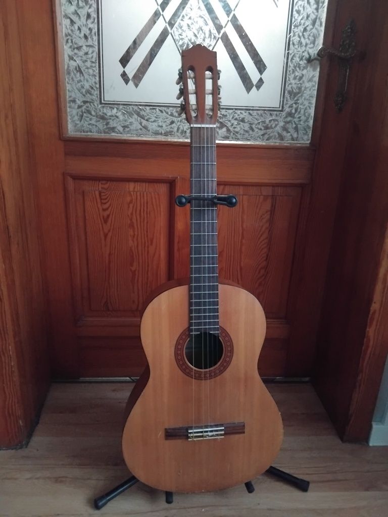 Gitara klasyczna Yamaha C30M + stojak