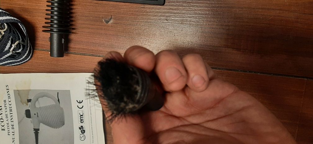 Máquina de limpeza a vapor