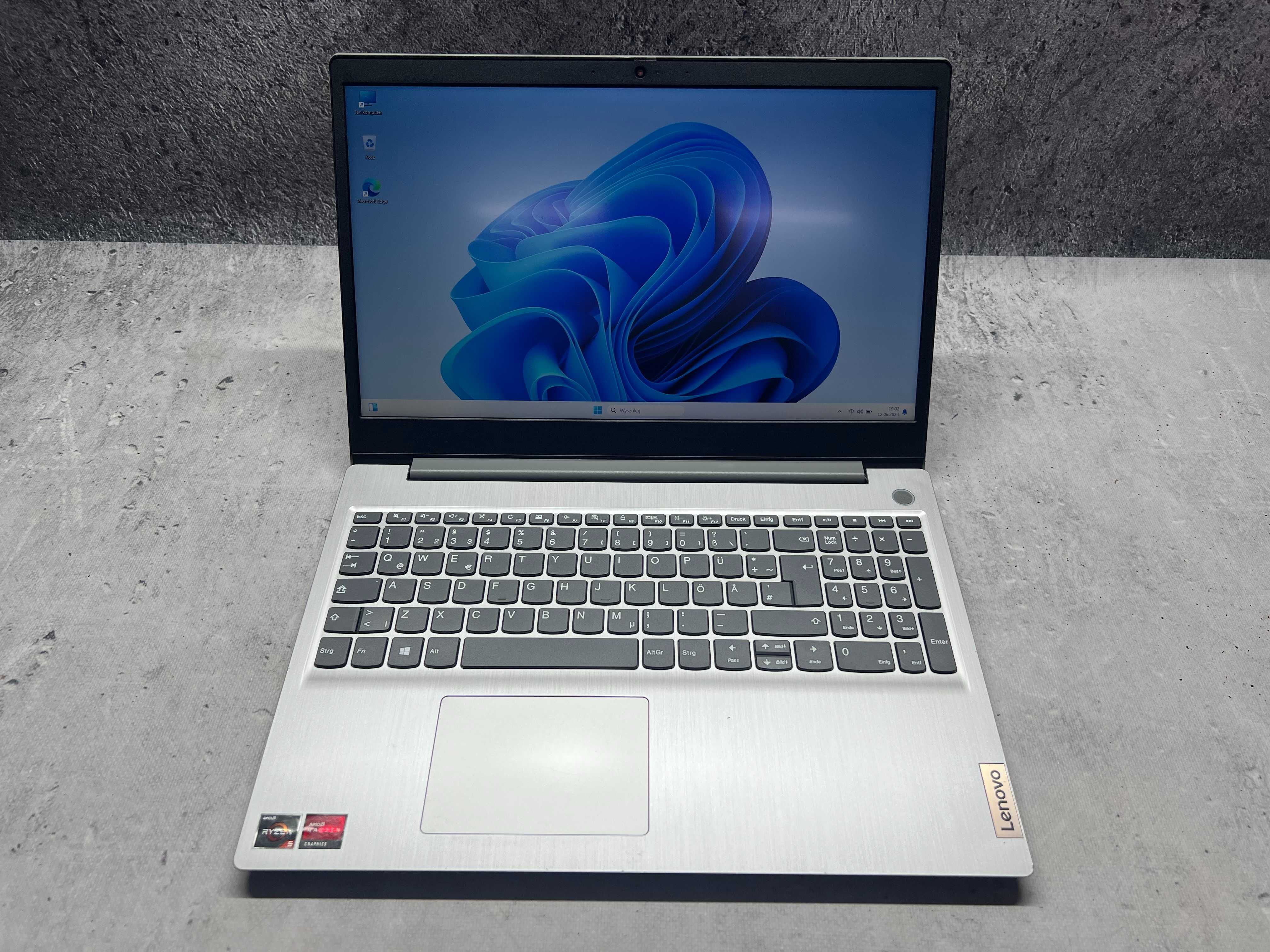 Lenovo Ideapad / Ryzen 5 3500u 3.7 GHz / 12GB DDR4 / 1TB SSD / 15.6FHD