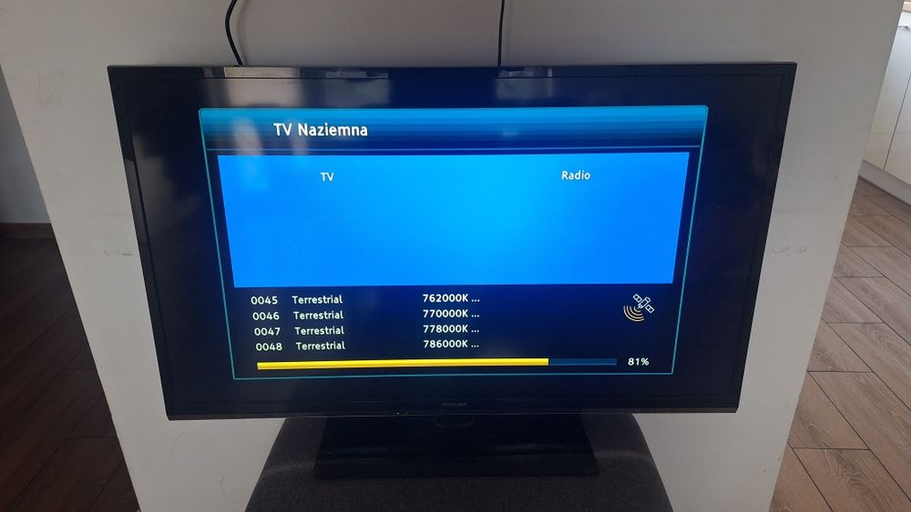 Telewizor LCD Toshiba 42 cale dekoder Dvbt-2