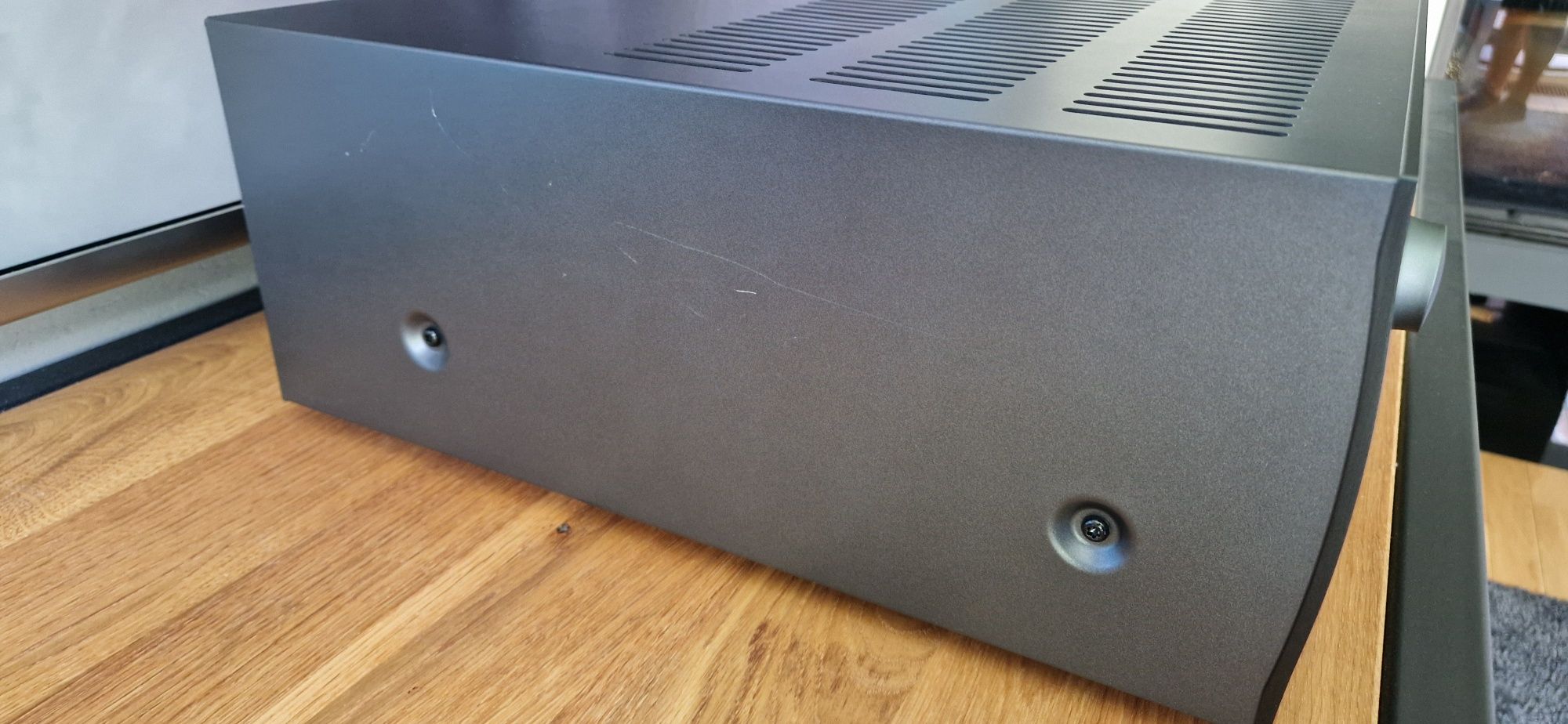 Arcam AVR390 amplituner Dolby Atmos 7.1.4