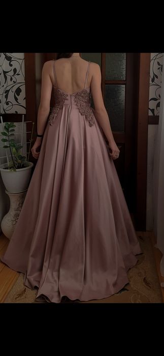 Випускне плаття. Вечірнє плаття. Вечірня сукня