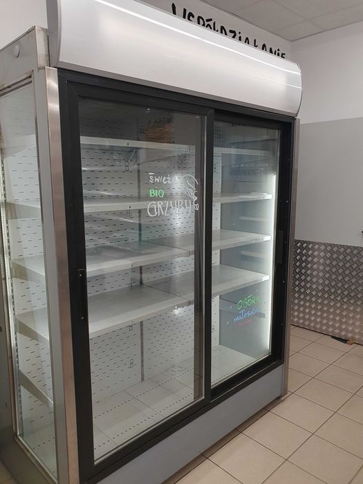 Regał chłodniczy Igloo King – 1,6 m, drzwi przesuwne, górny agregat