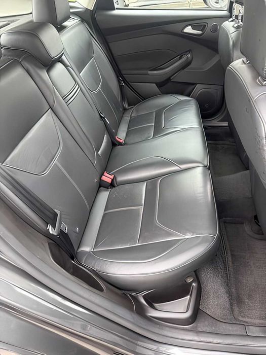Ford Focus Titanium      2016