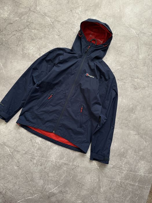 Мужская ветровка Berghaus. Hydroshell.