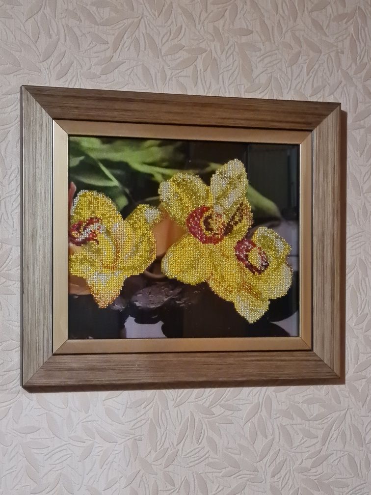 Картина бісером " Орхідея"