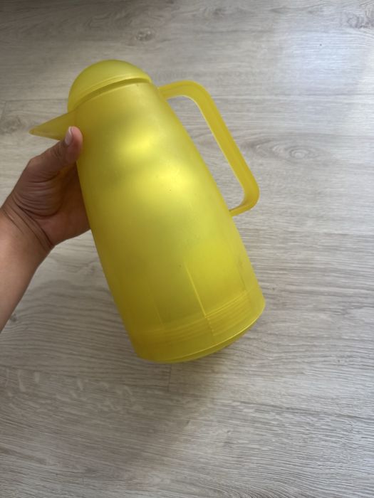 Термос (жовтий, кувшин)