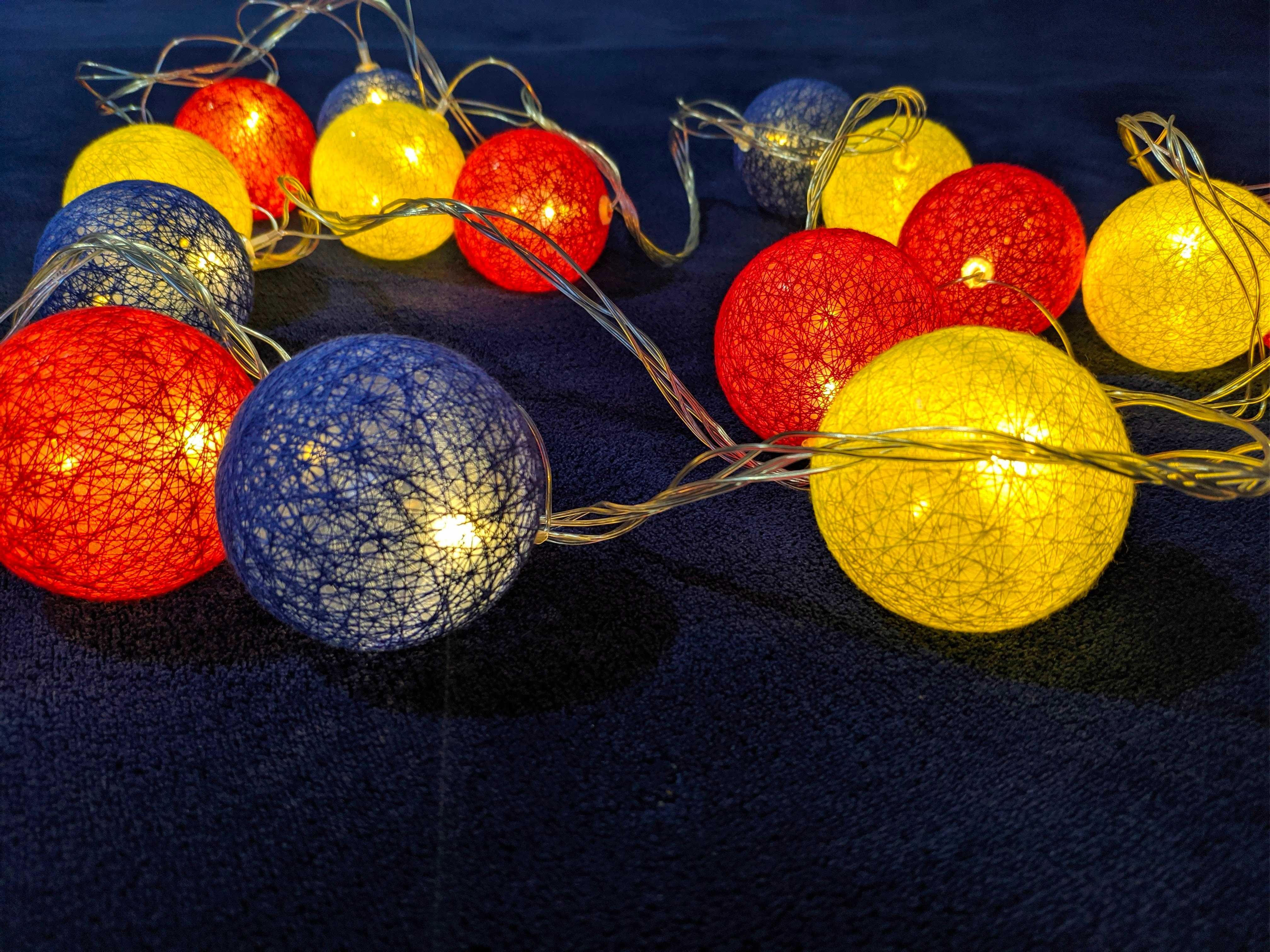 Тайські фонарики Cotton ball світильники на Різдво Великдень Декор