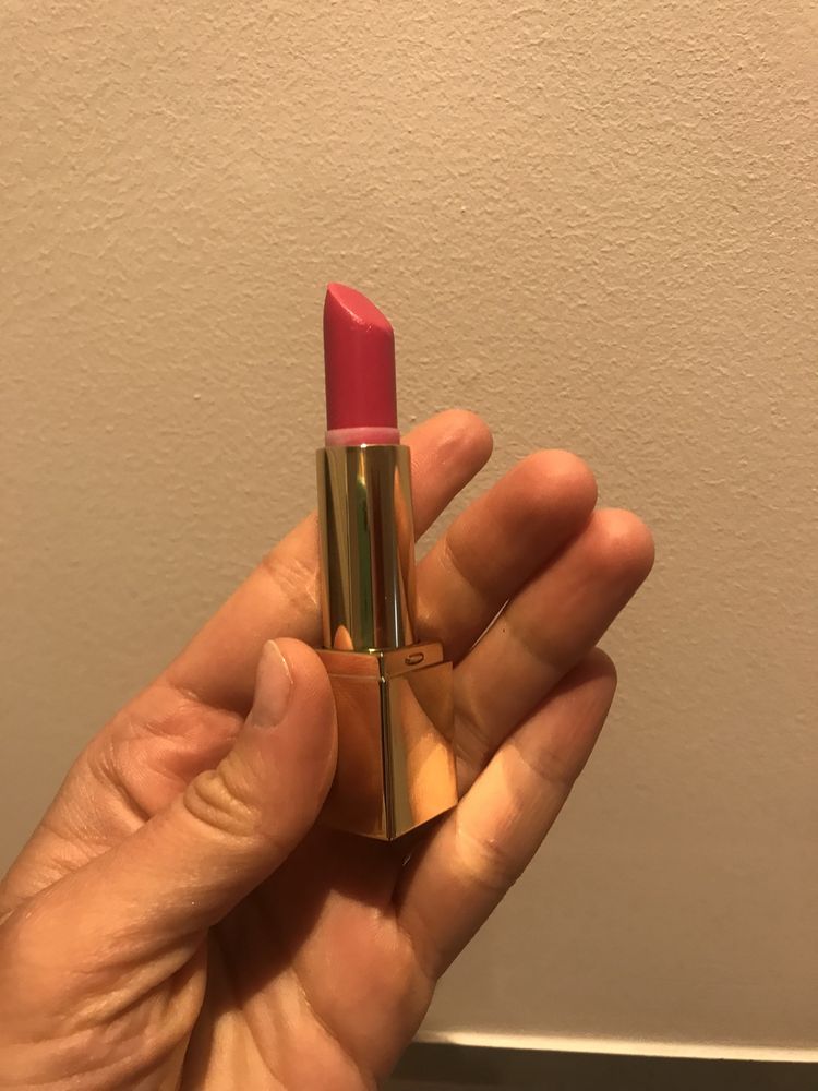 Szminka Estee Lauder Pure Color Envy 231 mocny róż