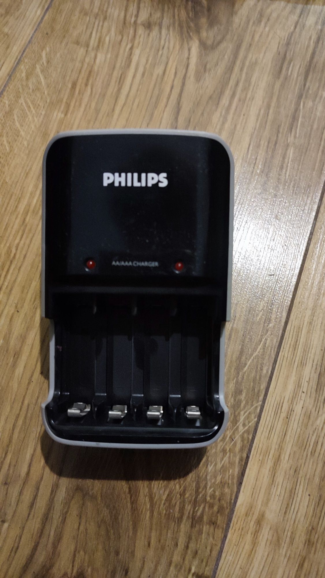 Ładowarka philips scb1405nb/05