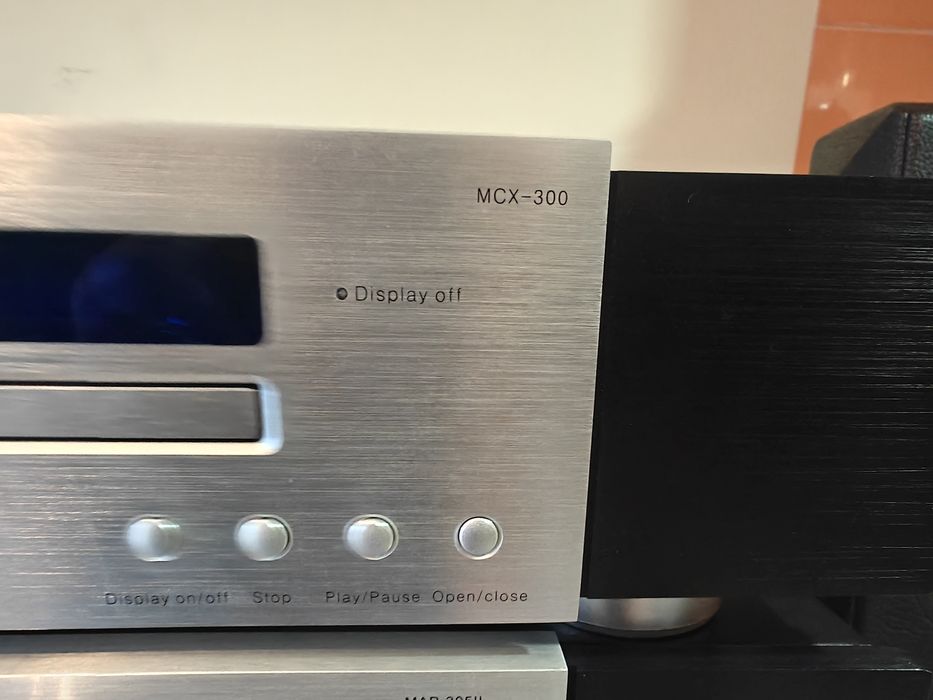 Leitor de CDs Advance Acoustic Mcx-300