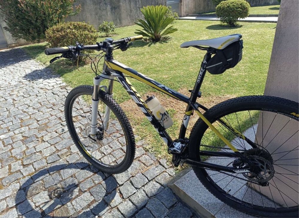 Bicicleta Scott Roda 29 Tam. M