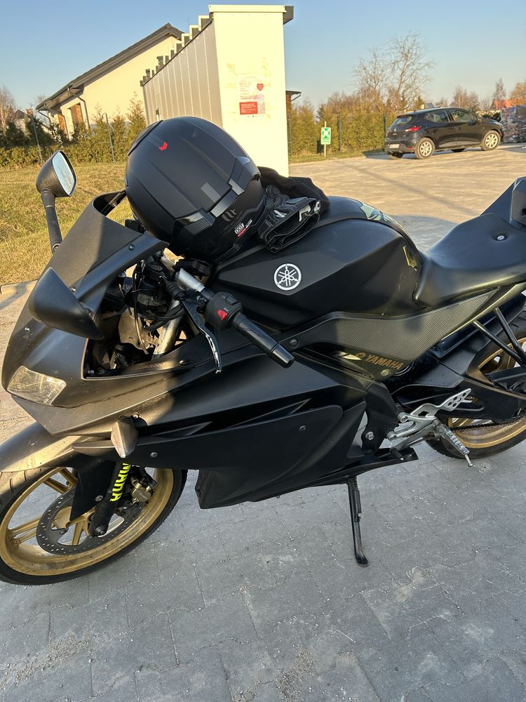 Motocykl Yamaha Yzf R125