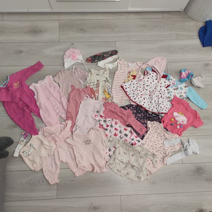 Paczka ubranek dla dziewczynki 62 body sukienki