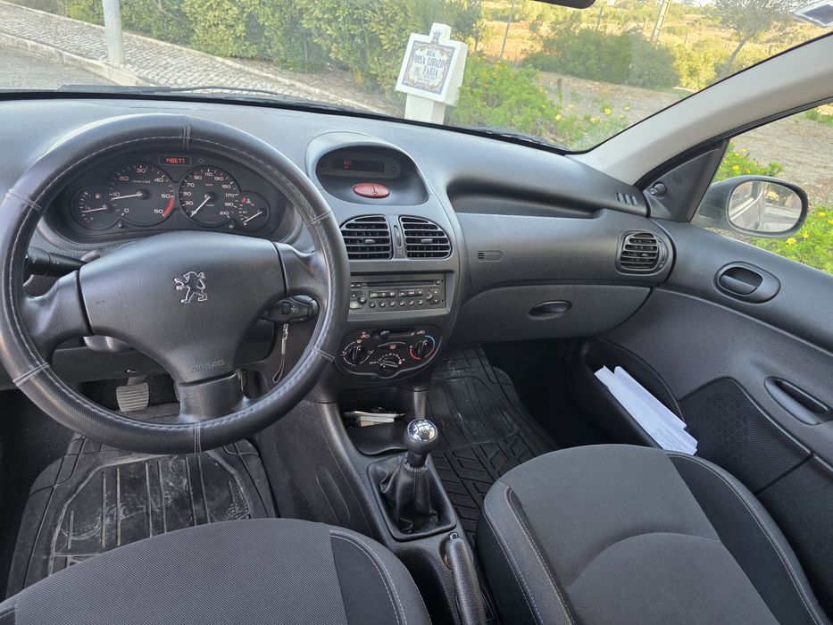 Peugeot 206 1.4 HDI  (poucos quilómetros )