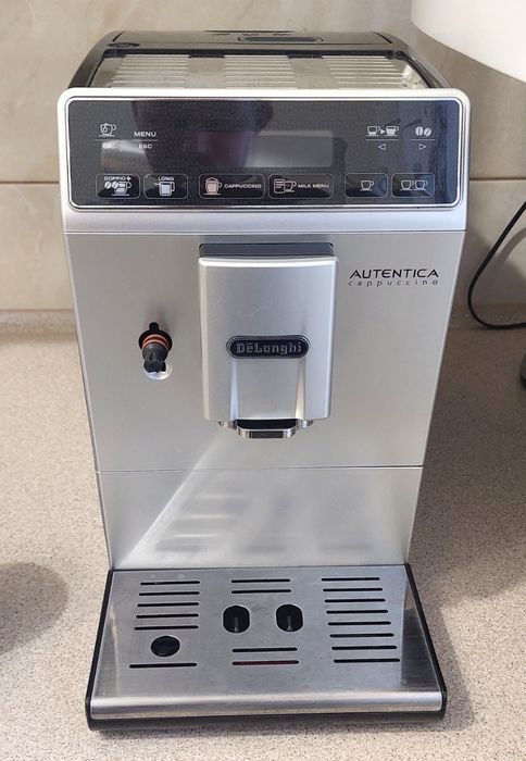 Кавомашина De'Longhi Autentica Cappuccino ETAM 29.660.SB