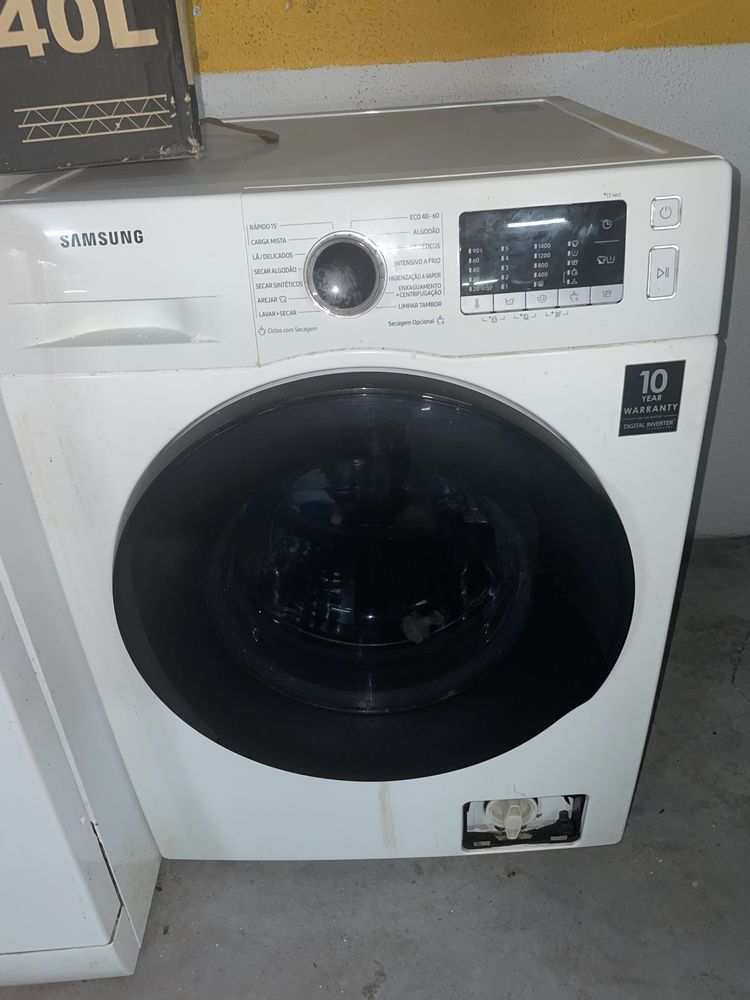 Máquina de lavar roupa 8kg