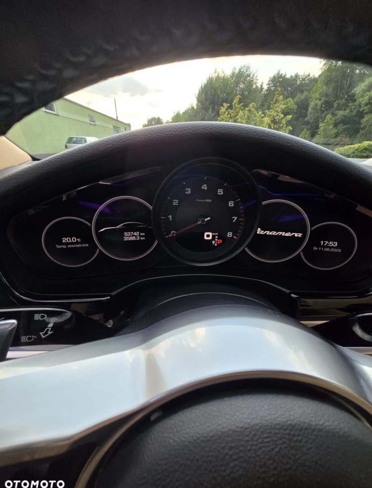 Porsche Panamera Standard