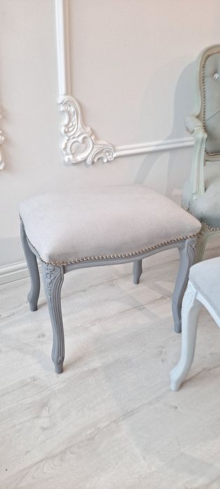 Stylowa pufa podnóżek stołek popiel Ludwik Ludwikowski Shabby Chic