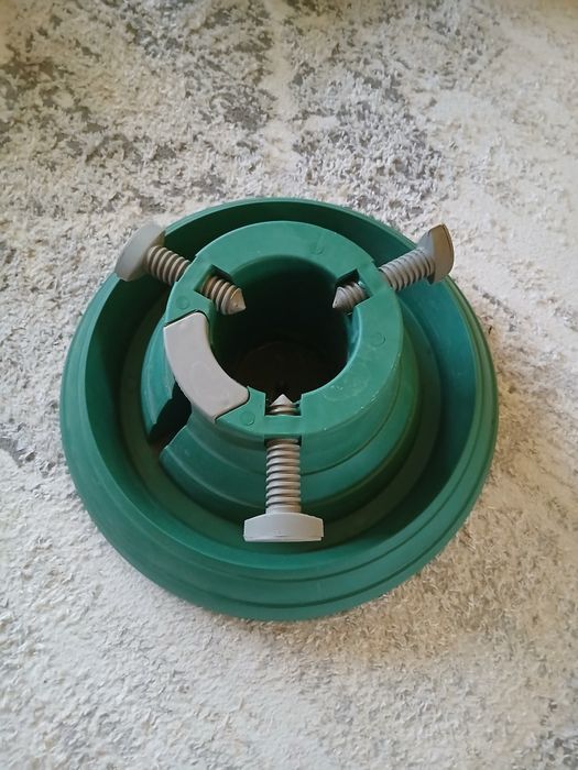 Duzy Stojak polskiej produkcji jumi na choinke