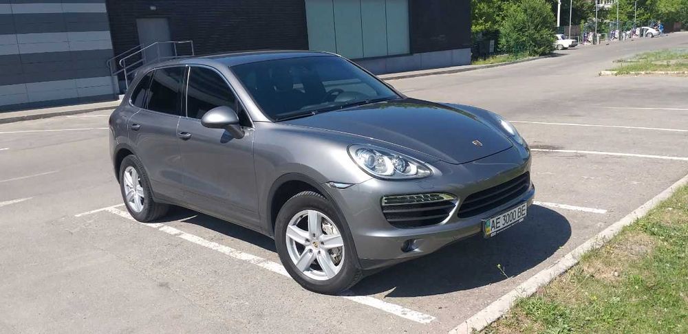 Porsche Cayenne 2011