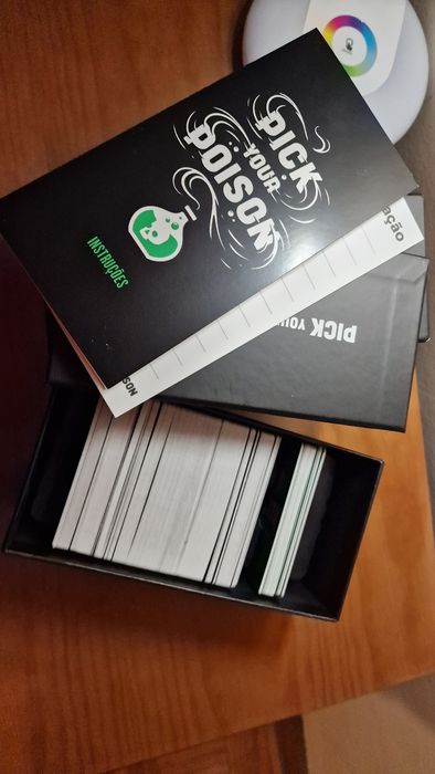 Jogo de cartas - Pick your poison