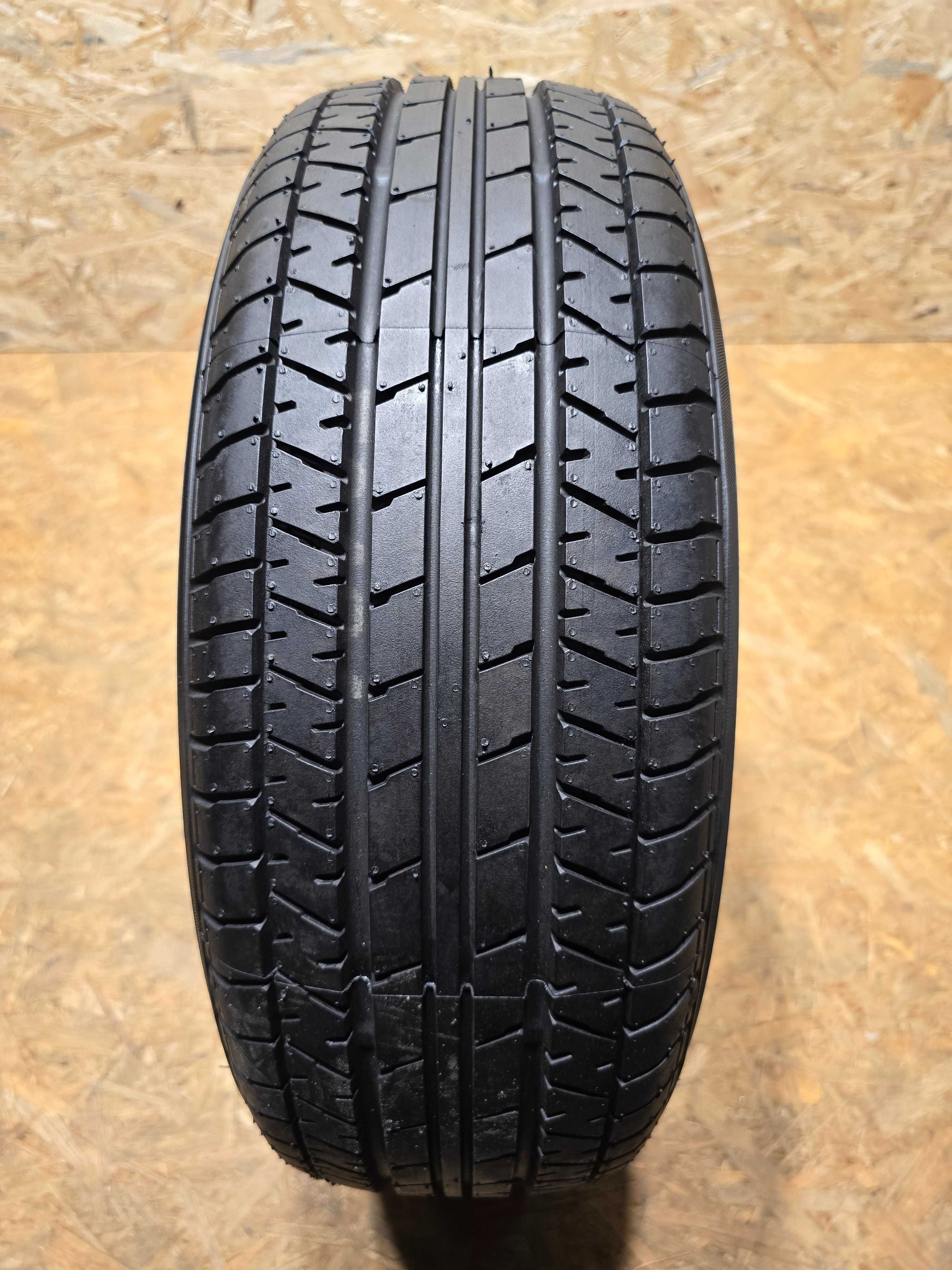Opona pojedyńcza 175/55/15 77V XL Yokohama BluEarth A34