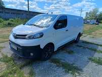 Toyota Proace LONG, 2.0 diesel 2020 rok, automat ORGINALNY PRZEBIEG!!!  bogata wersja, PRAWIE NOWE OPONY, ALUFELGI, klima, czujniki parkowania