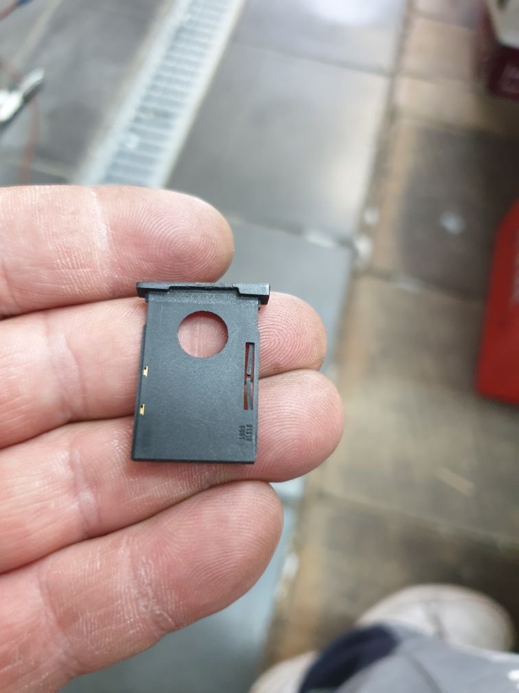 adapter karty sim volvo S60 S80 V70II XC70II