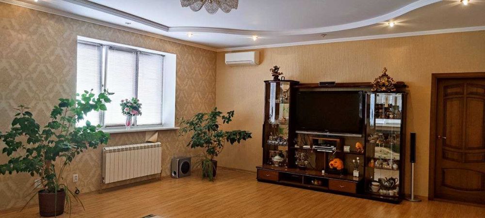 Качественный дом в Фонтанке