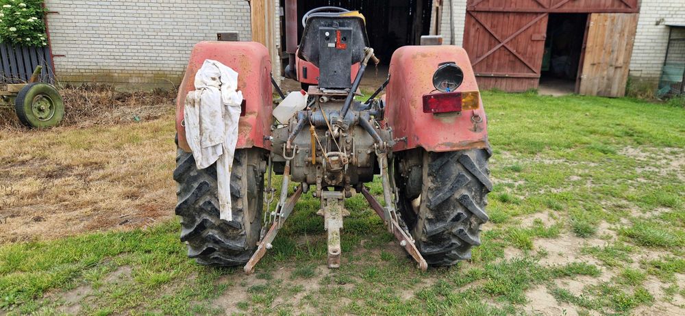 sprzedam lub zamienie na C385 C902 itp