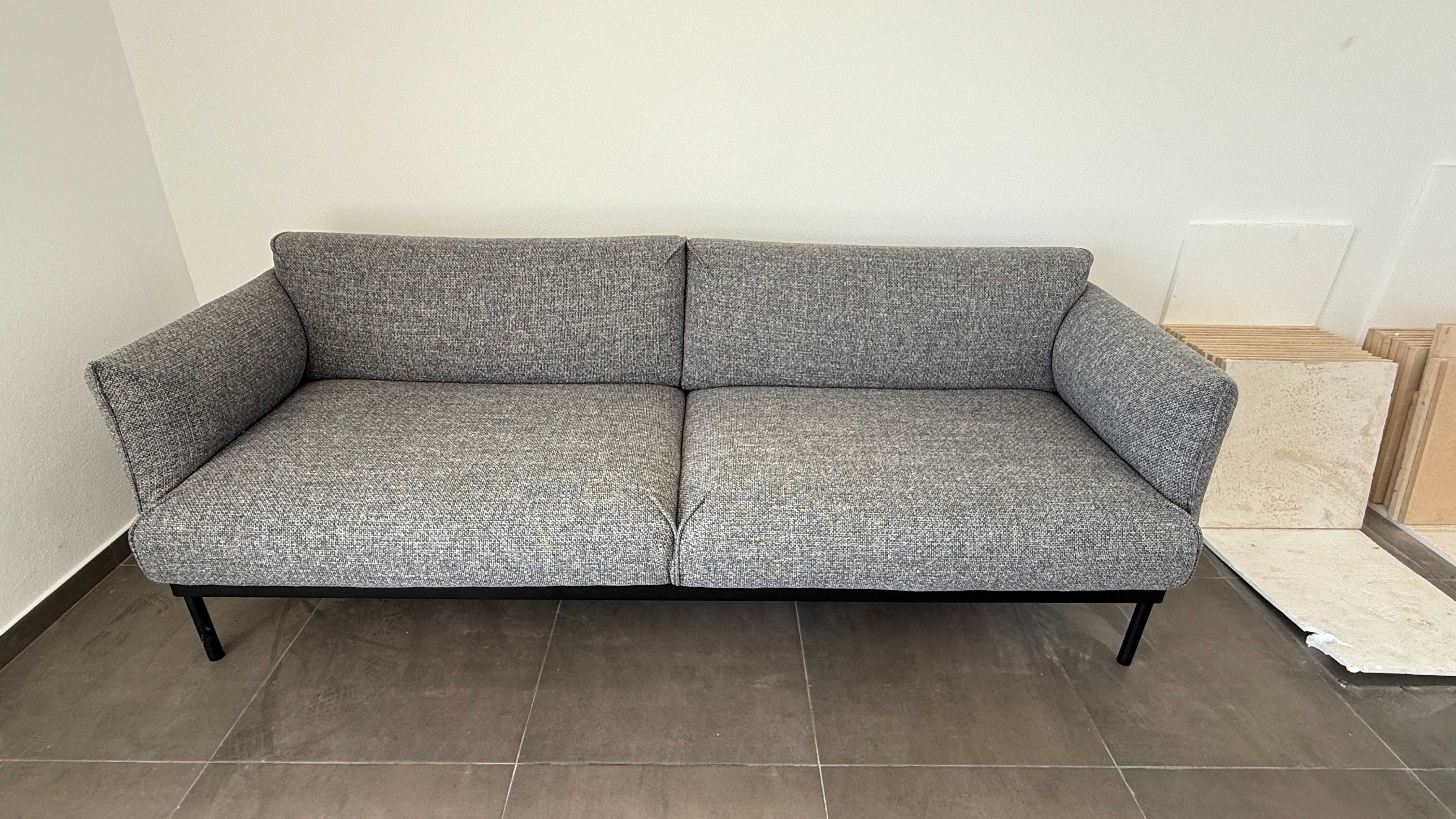 Sofa 3 lugares cinzento como novo