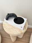 Xbox series S + Kontroler Pad