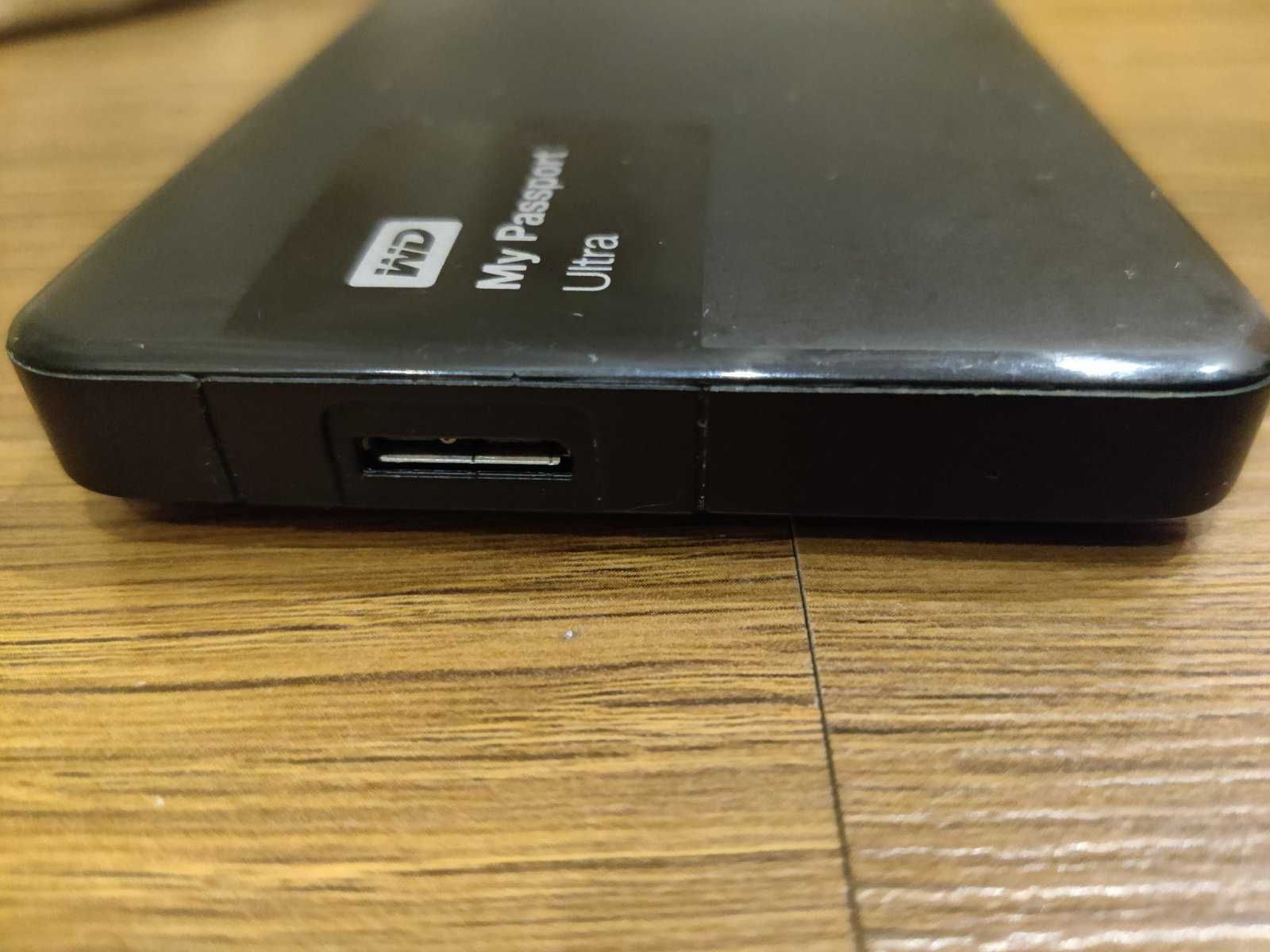 жорсткий диск Western Digital My Passport Ultra 1TB