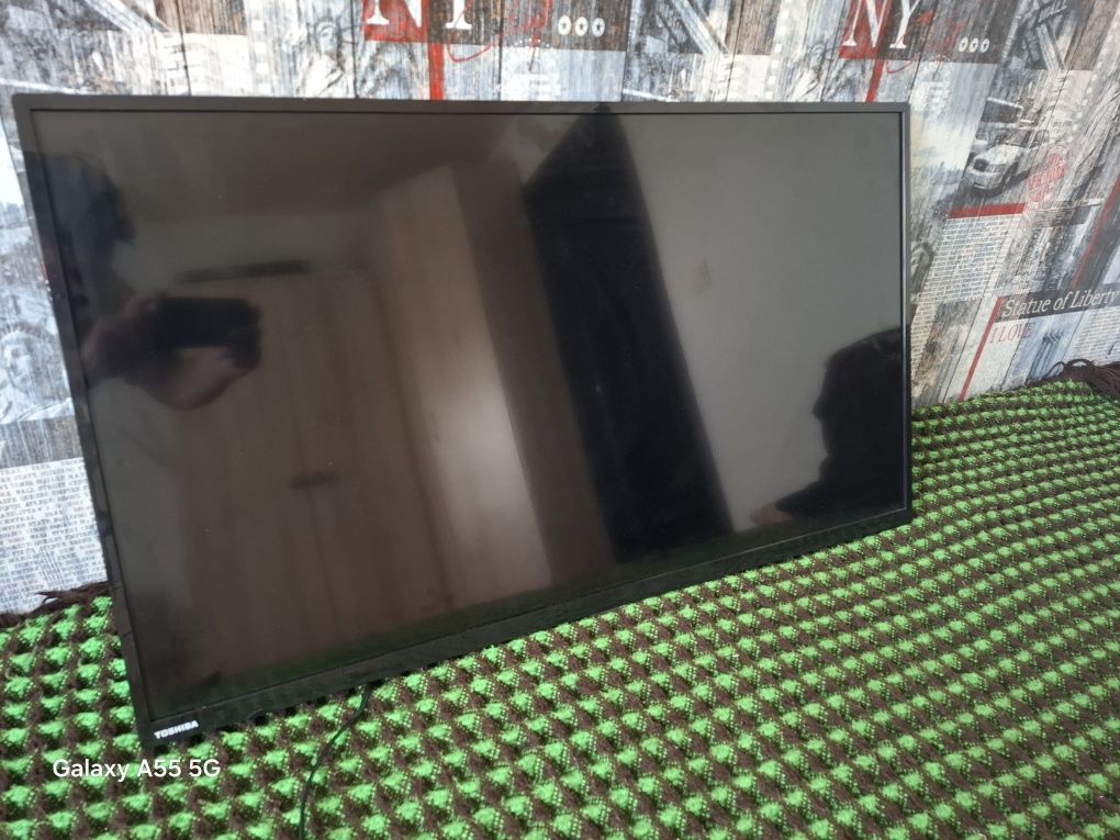 Телевізор Toshiba 40S2855EC